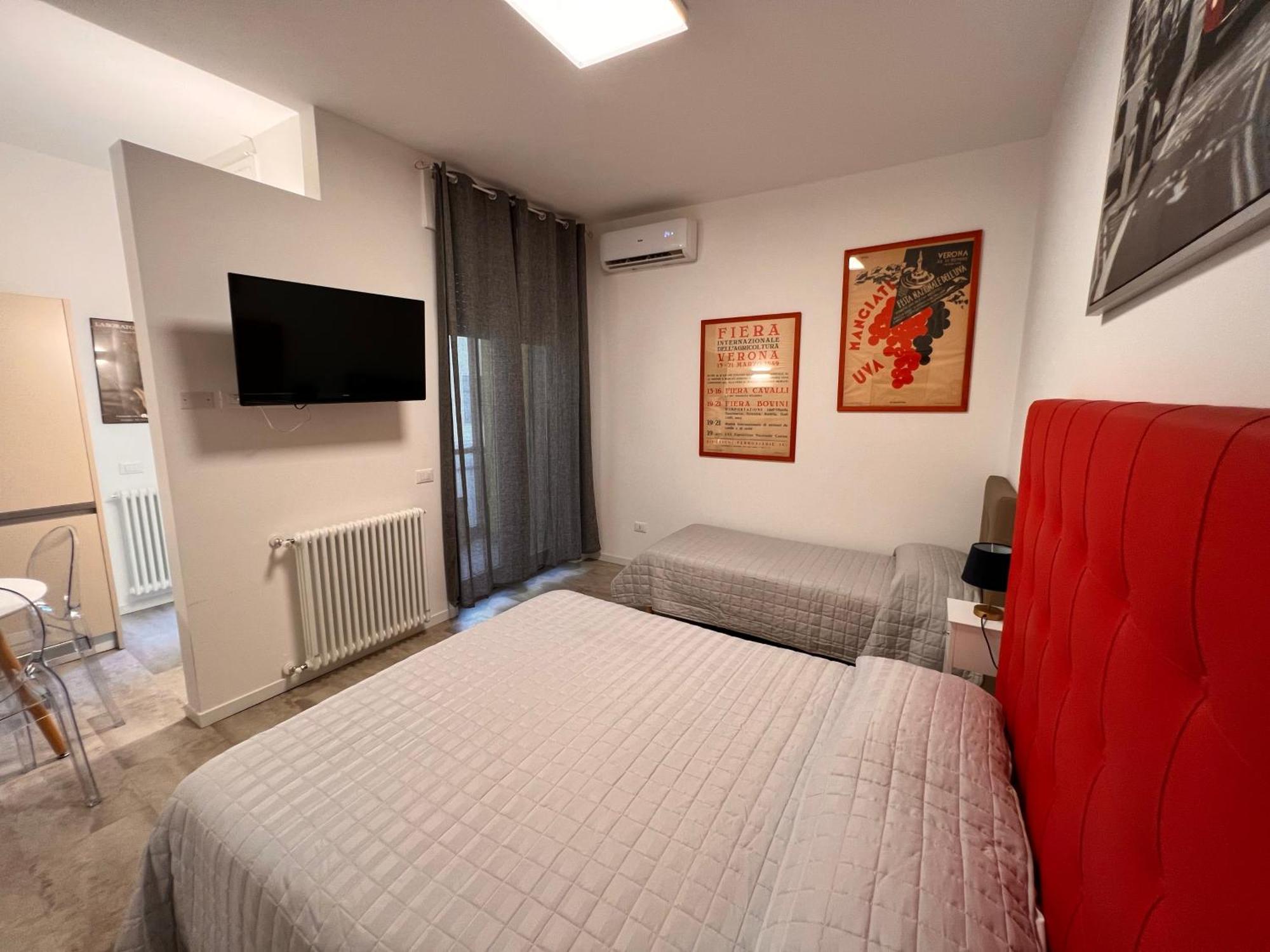 10 Minutes B&B Bed & Breakfast Верона Экстерьер фото